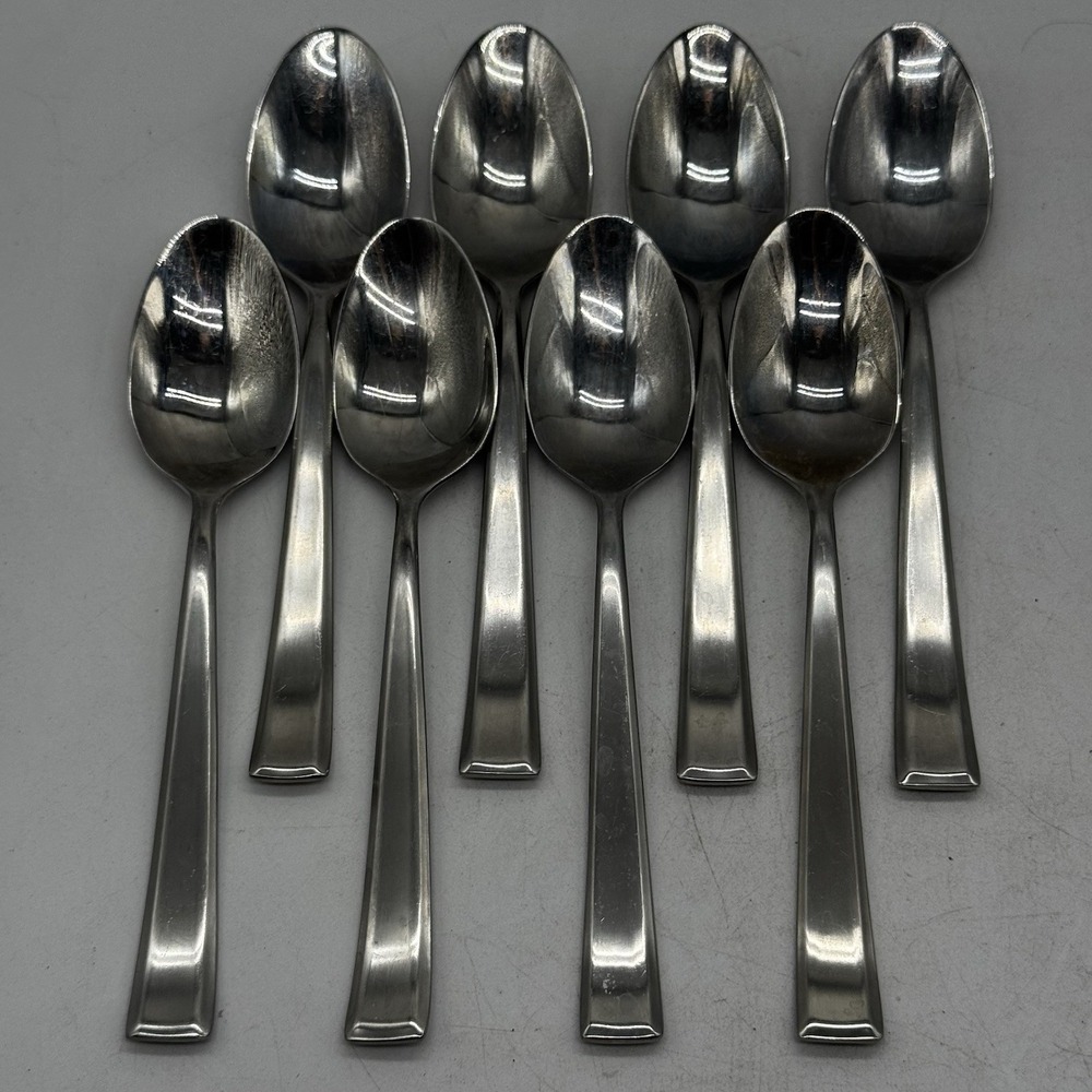 Mikasa Essex Satin Stainless Flatware Set Lot 8 Soup Place Spoons 18/10 Vietnam